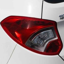 چراغ عقب راست و چپ برلیانس H220 چراغ عقب راست و چپ برلیانس H220