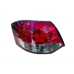 چراغ عقب روی گلگیر سمت چپ ولکس C30 چراغ عقب روی گلگیر سمت چپ ولکس C30