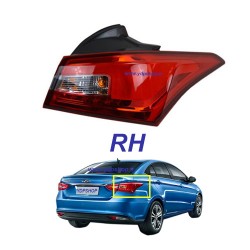 چراغ حطر عقب راست روی گلگیر آریزو 5 چراغ حطر عقب راست روی گلگیر آریزو 5