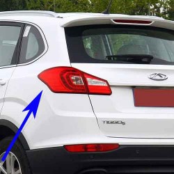 چراغ خطر عقب گلگیر راست و چپ ام وی ام تیگو 5 قدیم چراغ خطر عقب گلگیر راست و چپ ام وی ام تیگو 5 قدیم