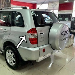 چراغ عقب راست و چپ ام وی ام ایکس 33 قدیم چراغ عقب راست و چپ ام وی ام ایکس 33 قدیم