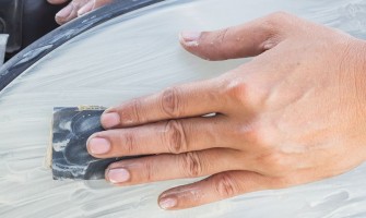 پولیش، رفع کدری و زردی چراغ ماشین، چگونه چراغ ماشین را برق بیندازیم؟